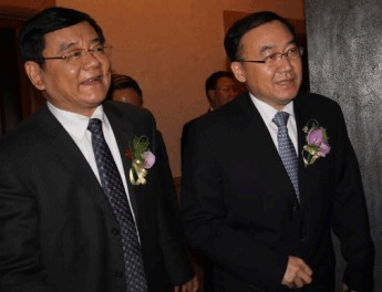 國家質(zhì)檢總局副局長劉平均，河南省副省長徐濟超進入會場